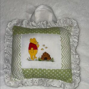 Winnie the Pooh door knob pillow w/music inside